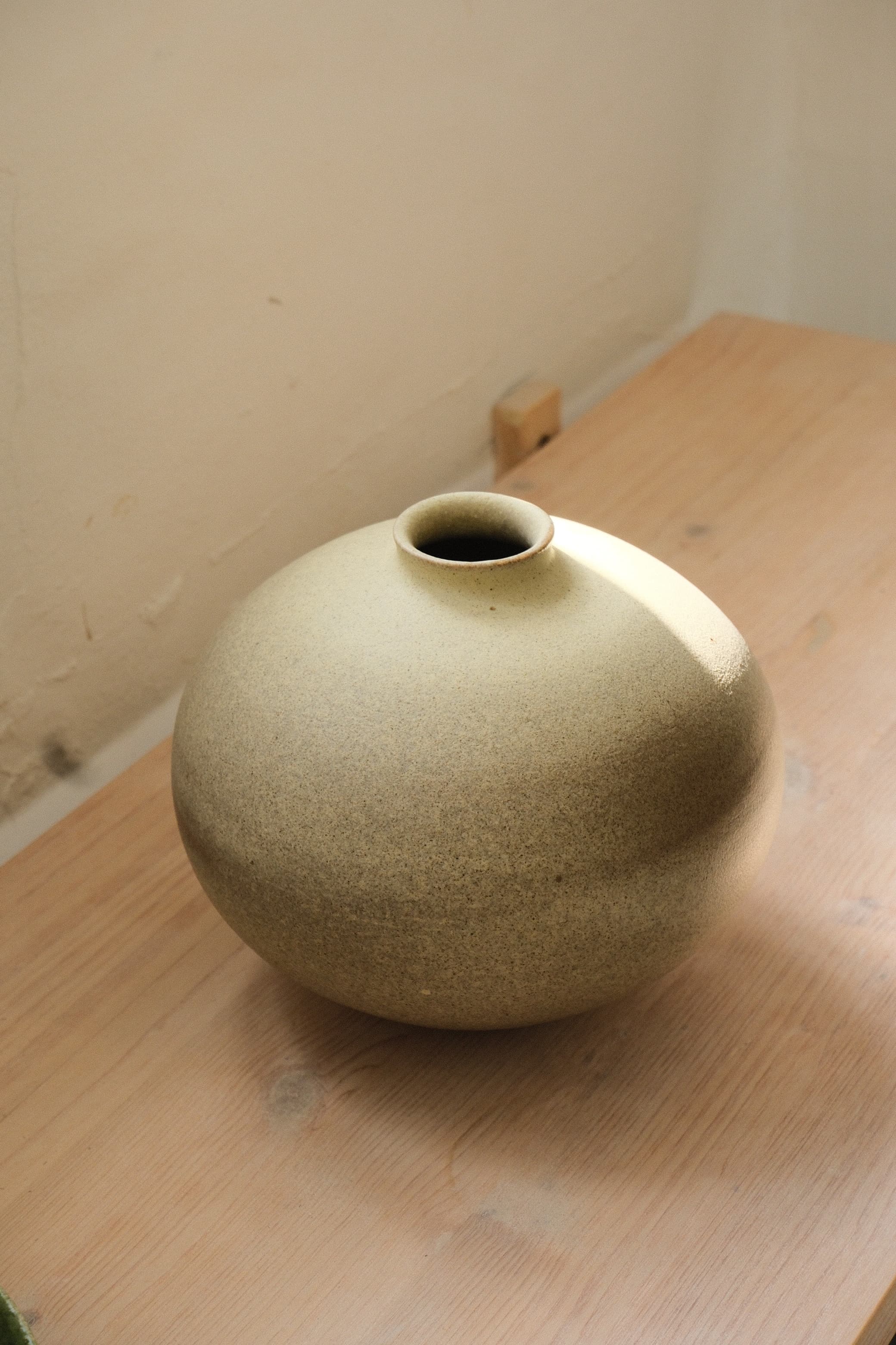 Vase 3
