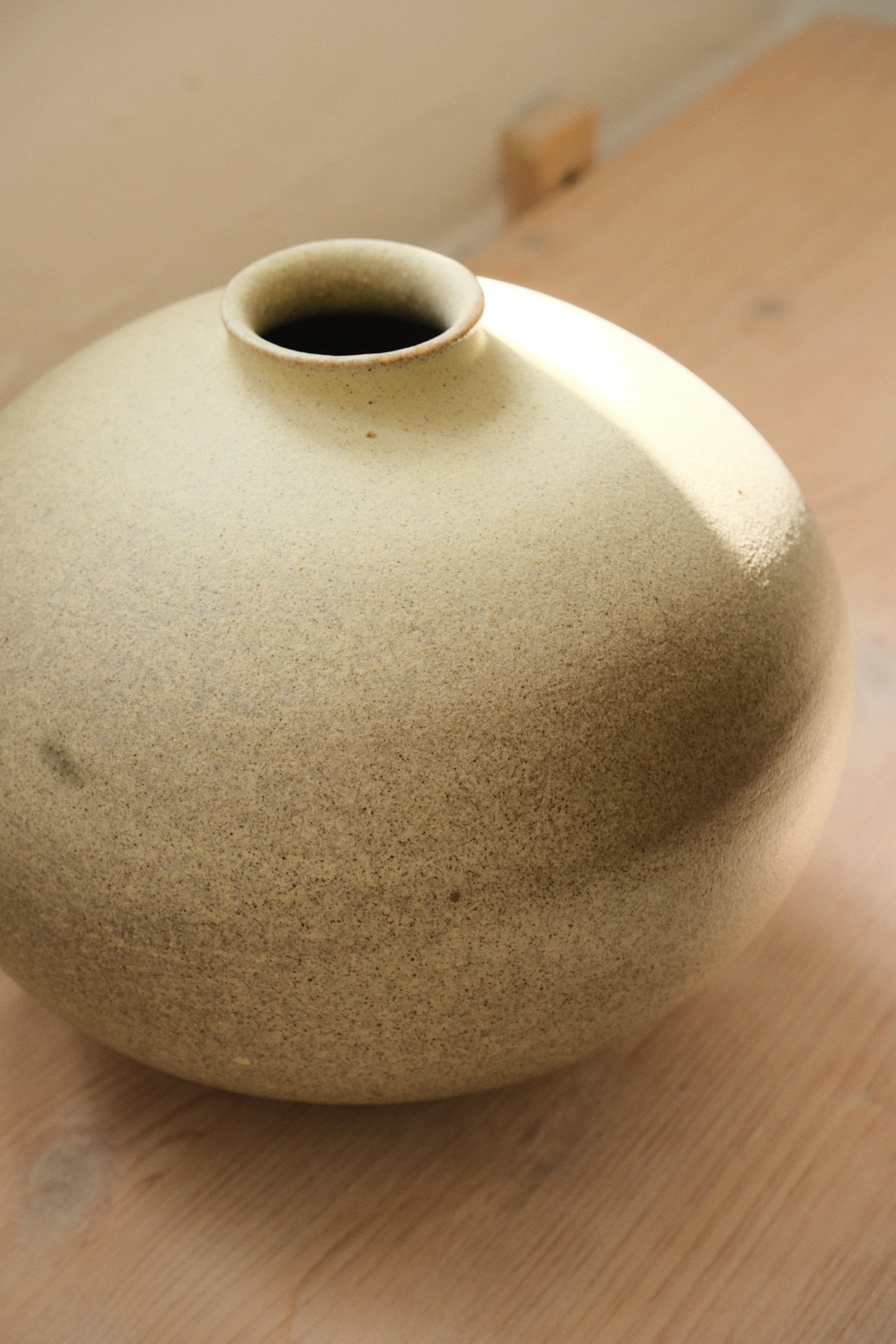 Vase 4